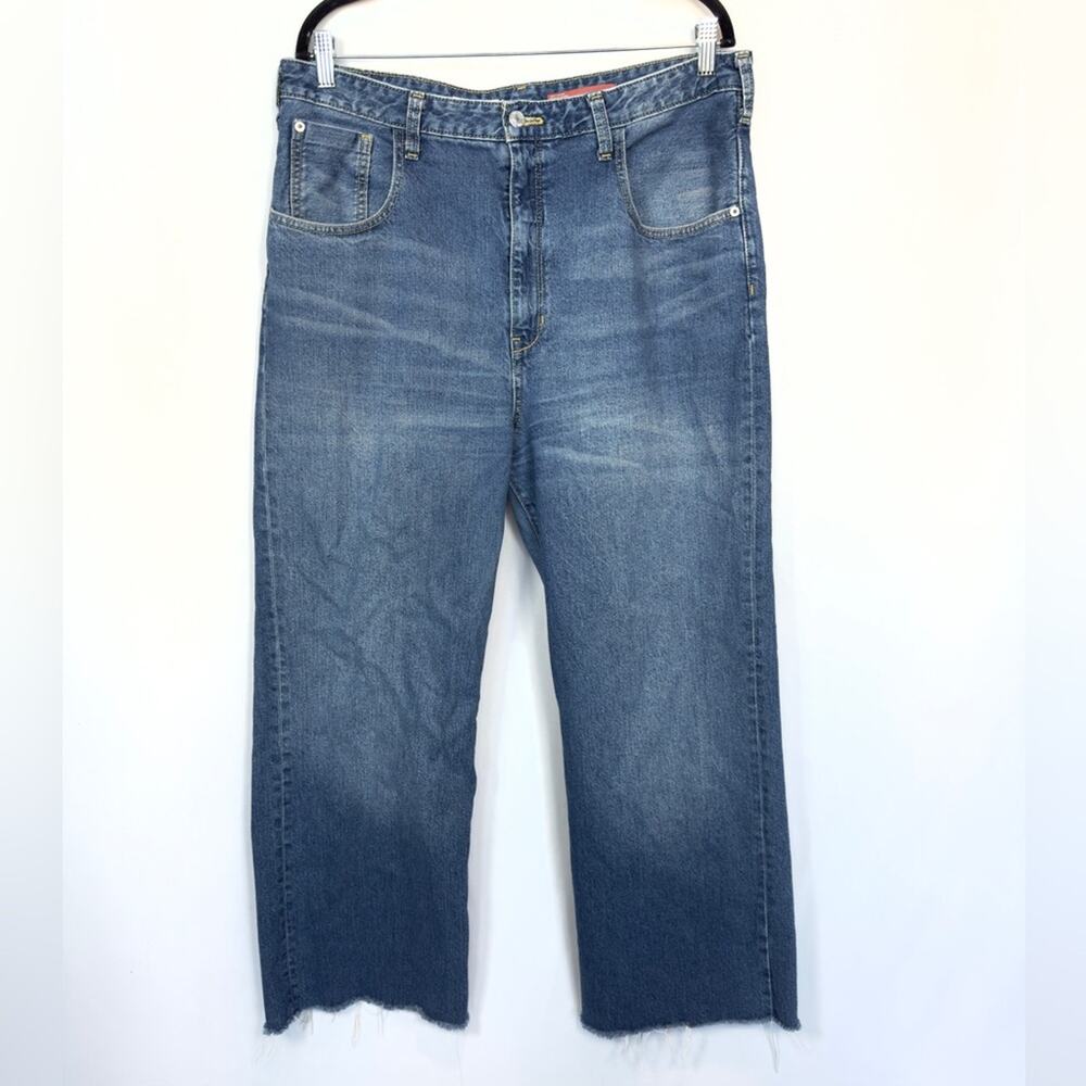 Pilcro Anthropologie Women’s High Rise Wide Leg Stretch Mid Wash Jeans Size 32